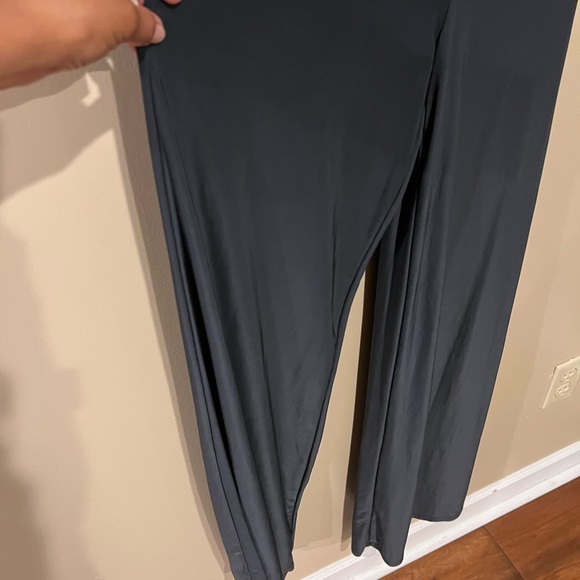 Windsor Ready For My Close Up Spaghetti Strap Cowl Neck Jumpsuit Size Small - Picture 6 of 10